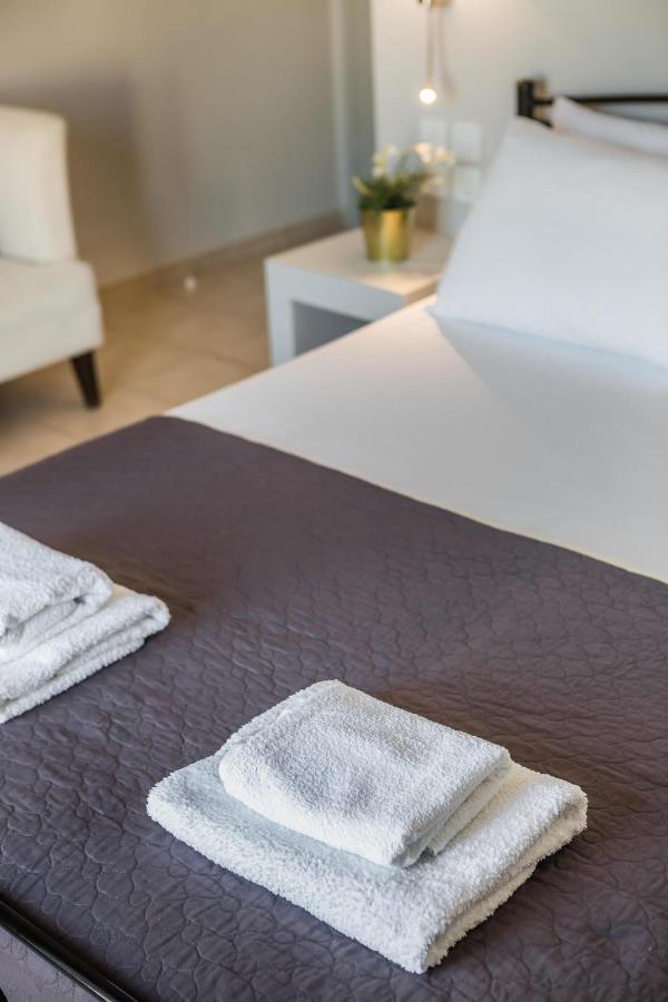 Fidias City Rooms อาร์กอสโตลี ภายนอก รูปภาพ