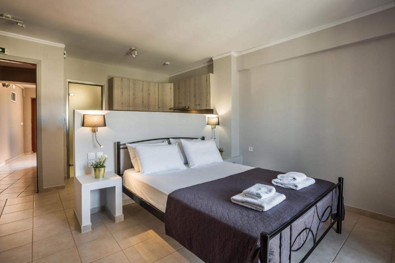 Fidias City Rooms อาร์กอสโตลี ภายนอก รูปภาพ