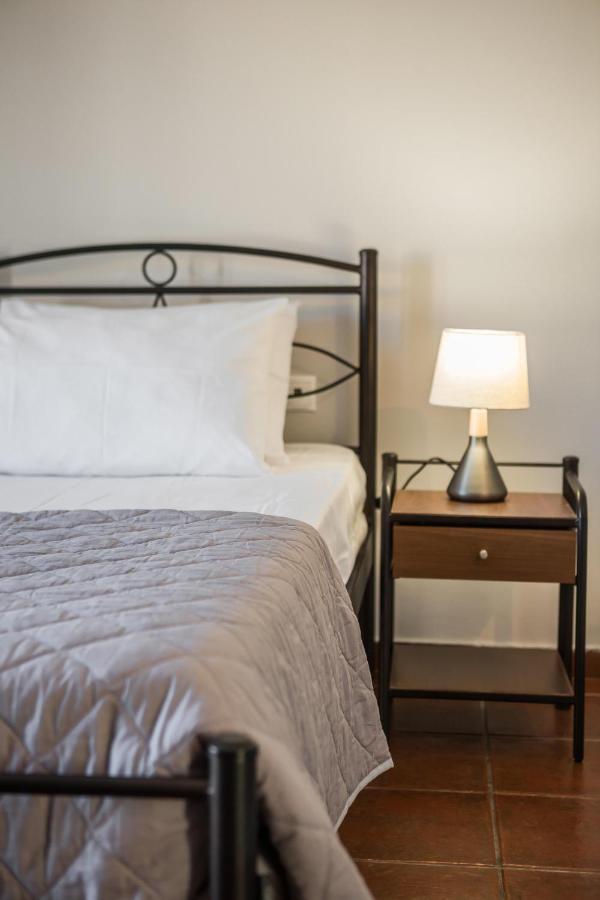 Fidias City Rooms อาร์กอสโตลี ภายนอก รูปภาพ
