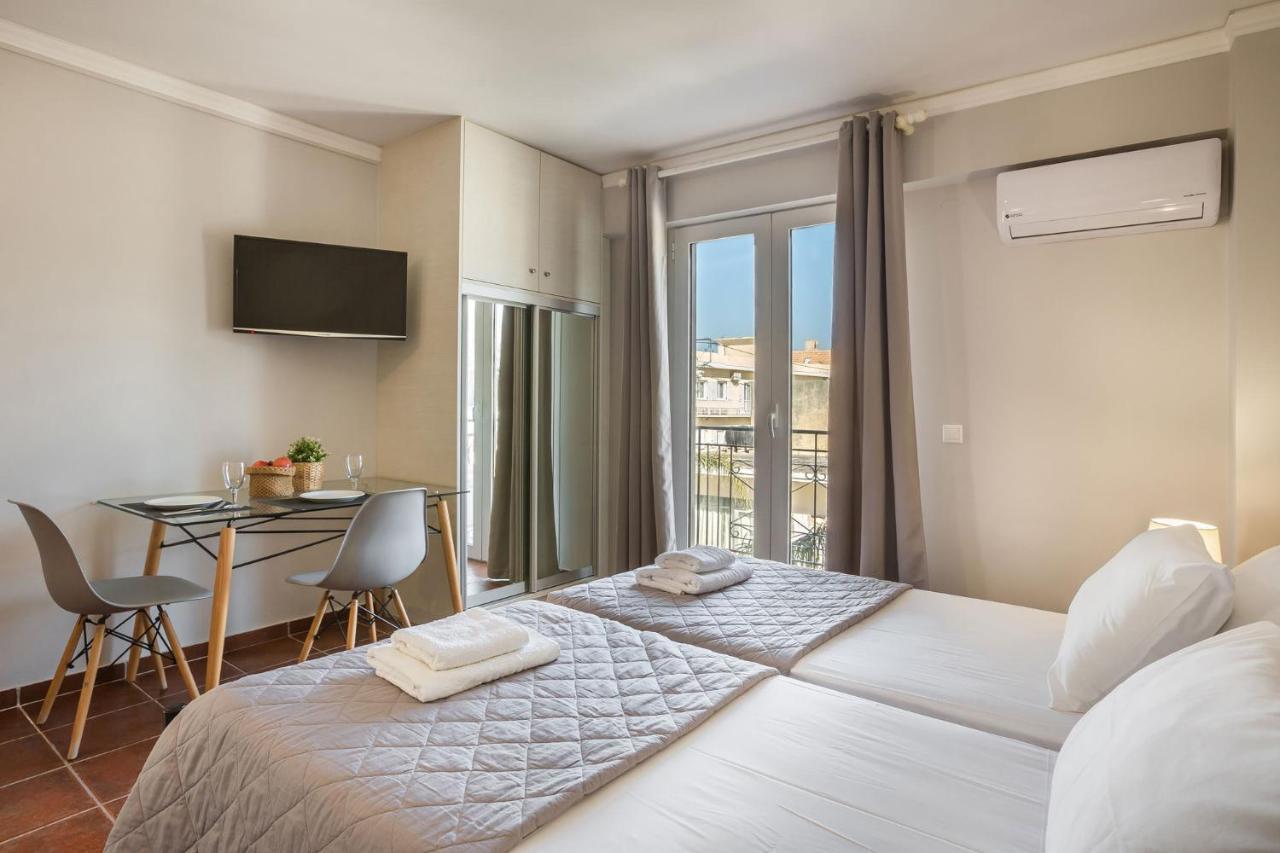Fidias City Rooms อาร์กอสโตลี ภายนอก รูปภาพ